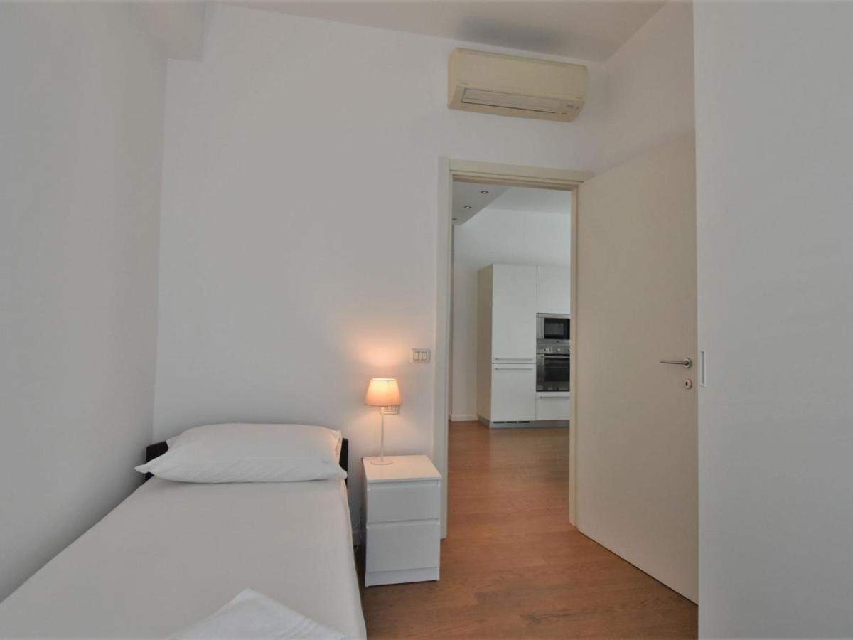 Apartment Corso Genova Apartment By Interhome Milano Dış mekan fotoğraf